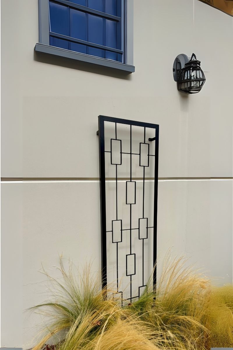 Classic Panacea Tall Metal Trellis