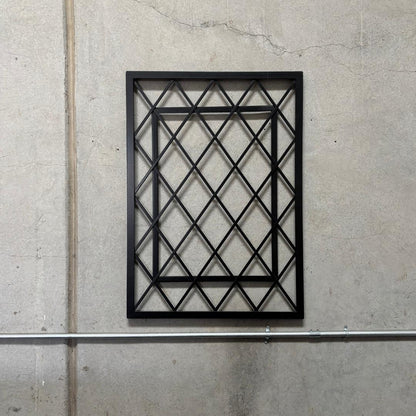 Inverted Diamond Trellis Privacy Stand Alone Trellis