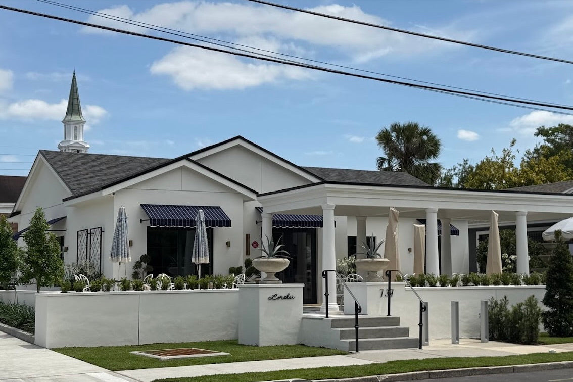 commercial trellis work at restaurant