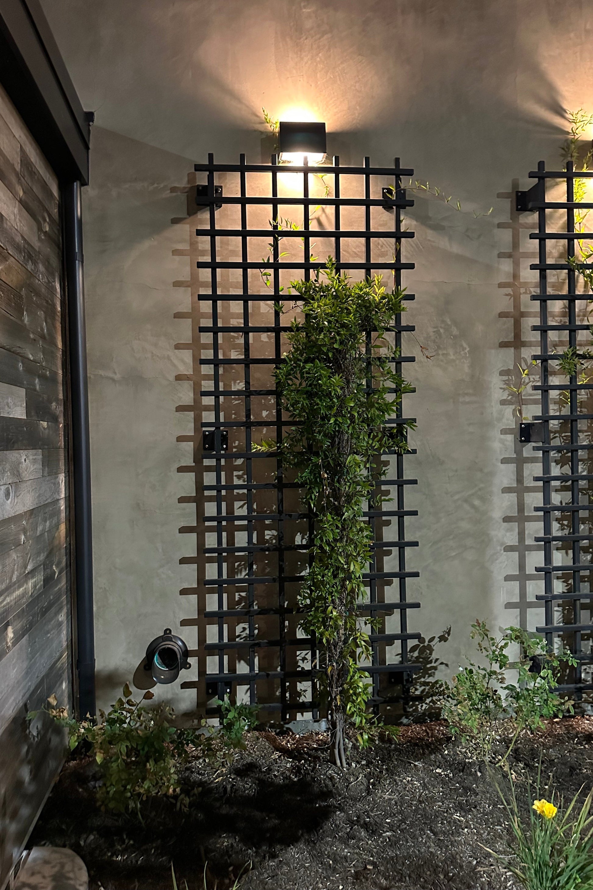 wall mounted wood trellis Modern Square Tube Grid Trellis, Wall Mounted Trellis Outdoor Garden Decor, Hardscape Trellis, 3x3