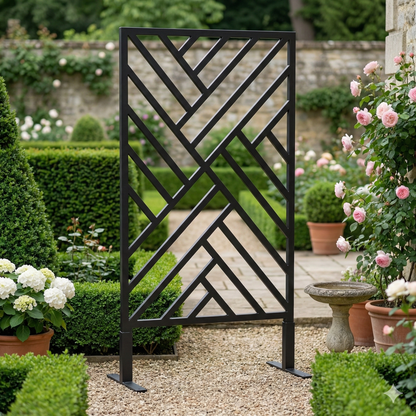 Knotted Overlap Stand Alone Trellis