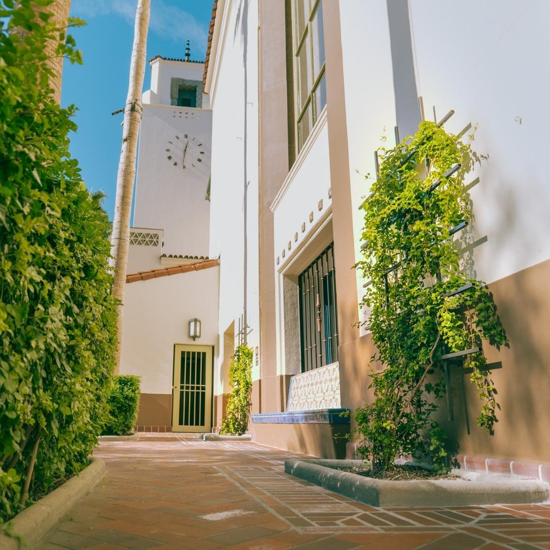 clock tower at los Angeles union station from the south patio